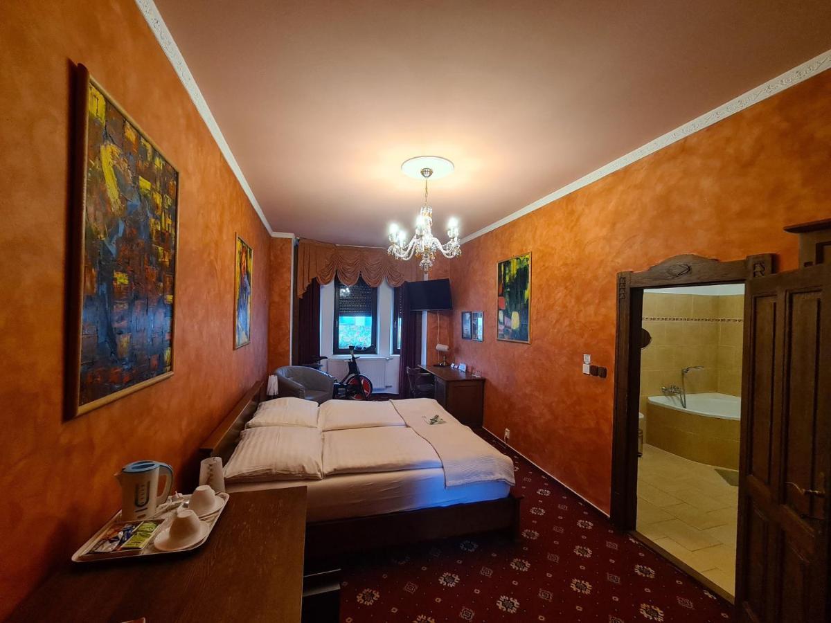 Brioni Suites Ostrava Exterior foto