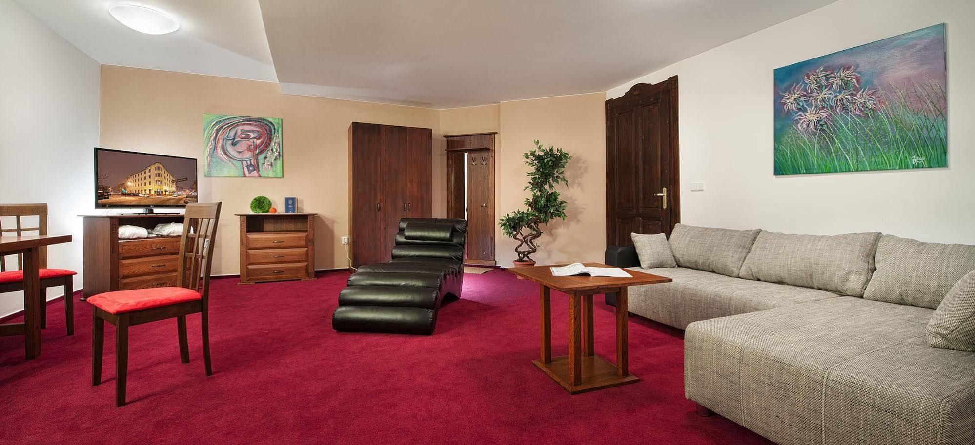 Brioni Suites Ostrava Exterior foto
